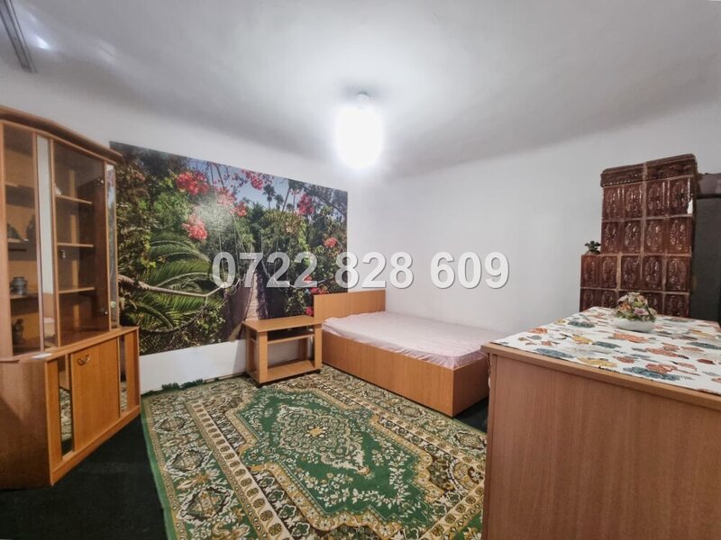 Bucuresti- Magurele, Str. Caracal, casa singur curte 2 corpuri.