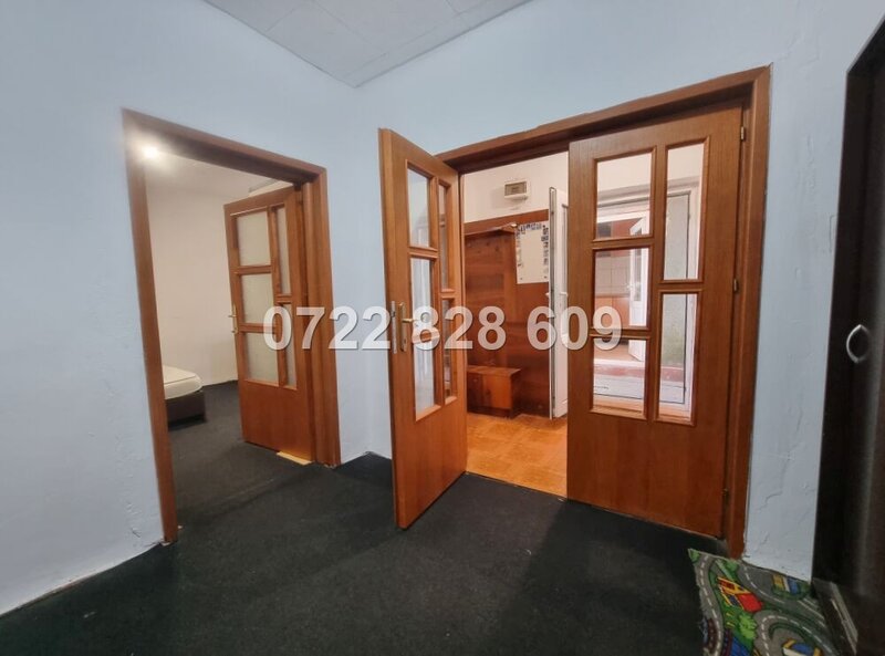 Bucuresti- Magurele, Str. Caracal, casa singur curte 2 corpuri.